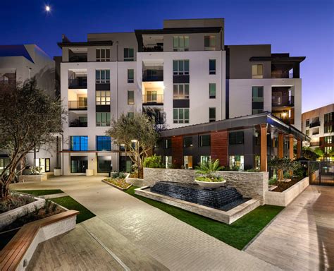 1-3 Beds. . San diego apartments